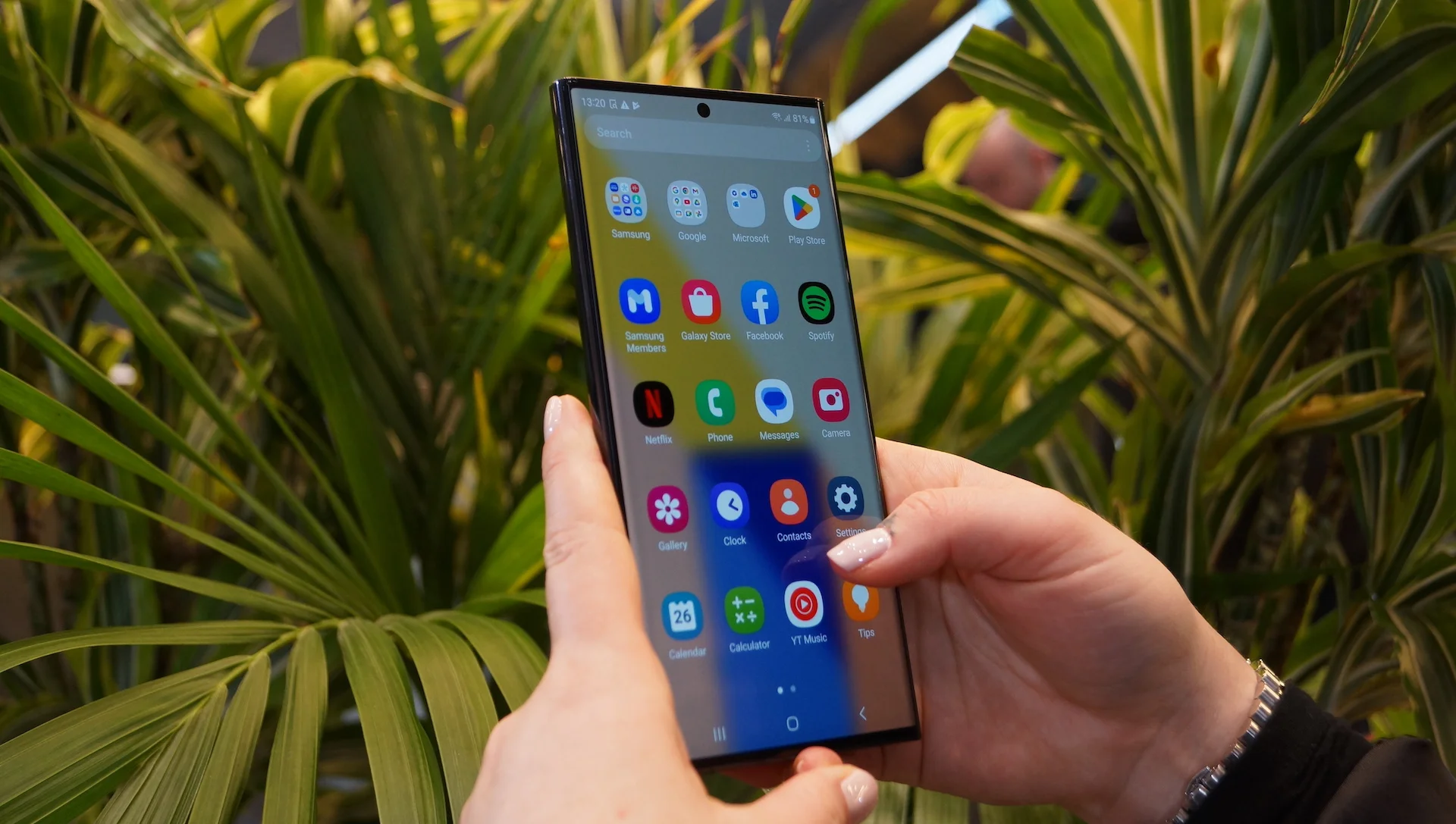 Best Flagship Phones In Dec 2023